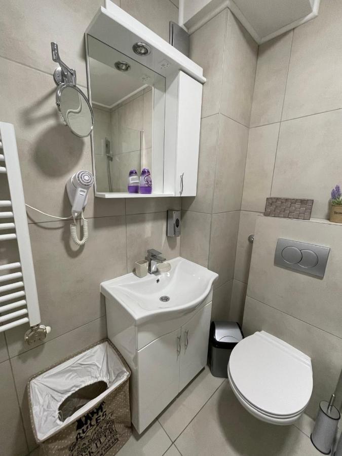 Vmaks Apartman Valentina Vodnika Apartment Novi Sad Ngoại thất bức ảnh