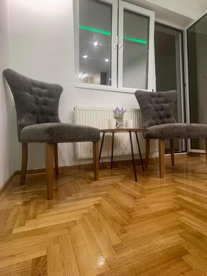 Vmaks Apartman Valentina Vodnika Apartment Novi Sad Ngoại thất bức ảnh